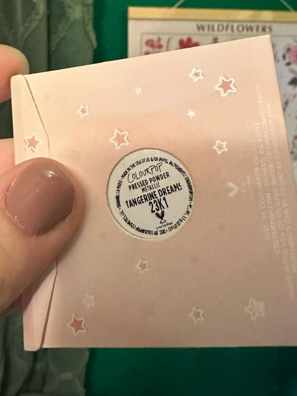 Single Pressed Powder Shadow - Picture 3 of 3